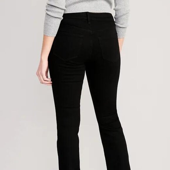 NWT Old Navy Mid-Rise Kicker Boot-Cut Jeans for Women - Picture 3 of 12